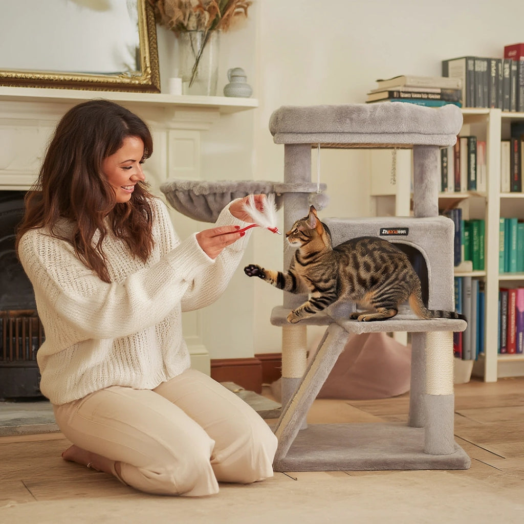 Chelsea 96cm Small Cat Tree & Scratching Post | Cat Furniture