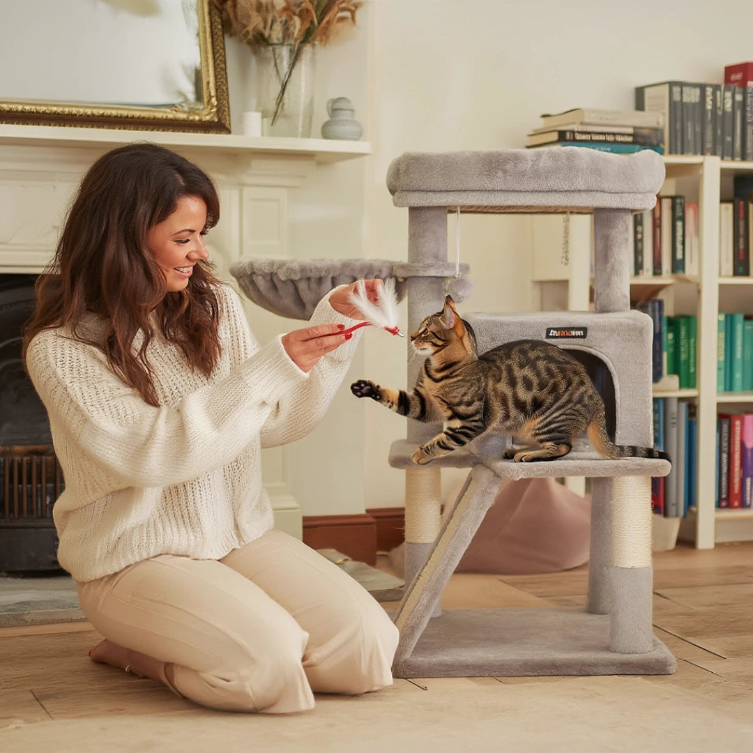 Chelsea 96cm Small Cat Tree & Scratching Post | Cat Furniture